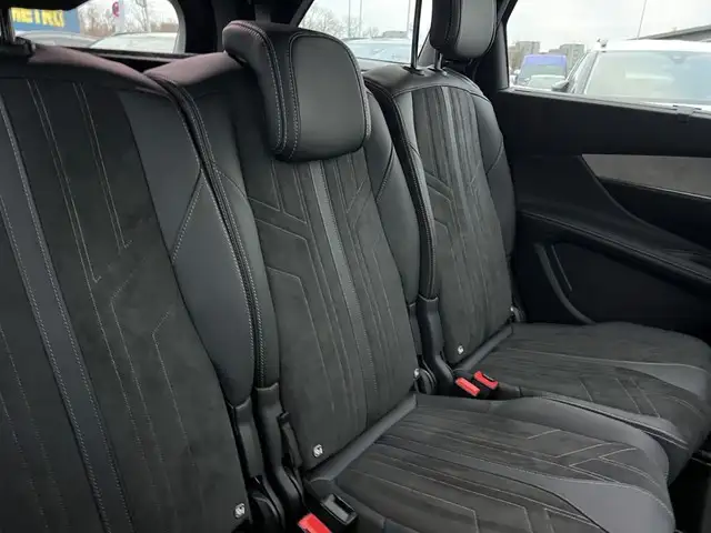 Peugeot 5008 view 14