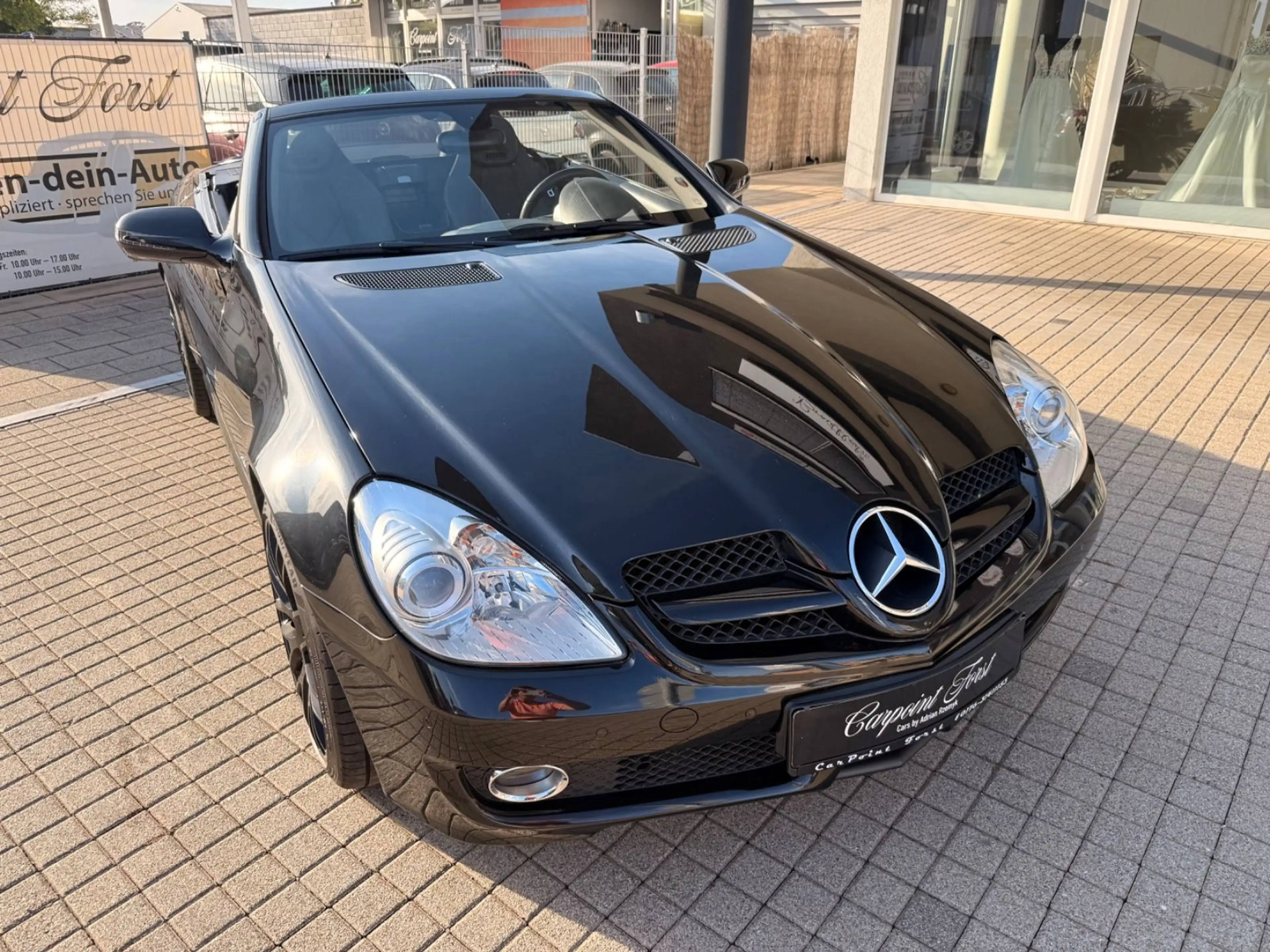 Mercedes-Benz SLK 200 Kompressor, NAVI,APPLE CARPLAY ,HU 07.28 — photo 3