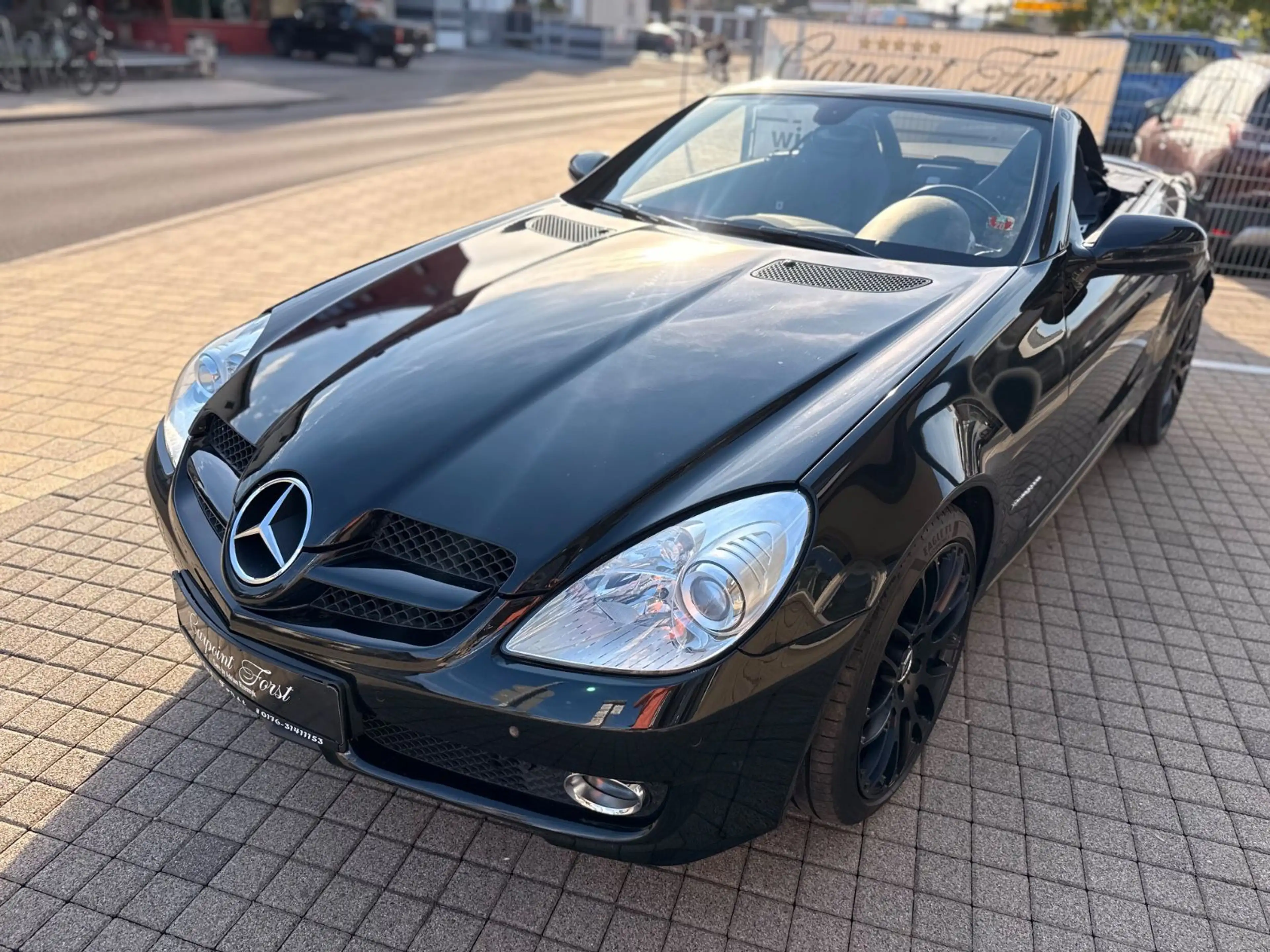 Mercedes-Benz SLK 200 Kompressor, NAVI,APPLE CARPLAY ,HU 07.28 — photo 6