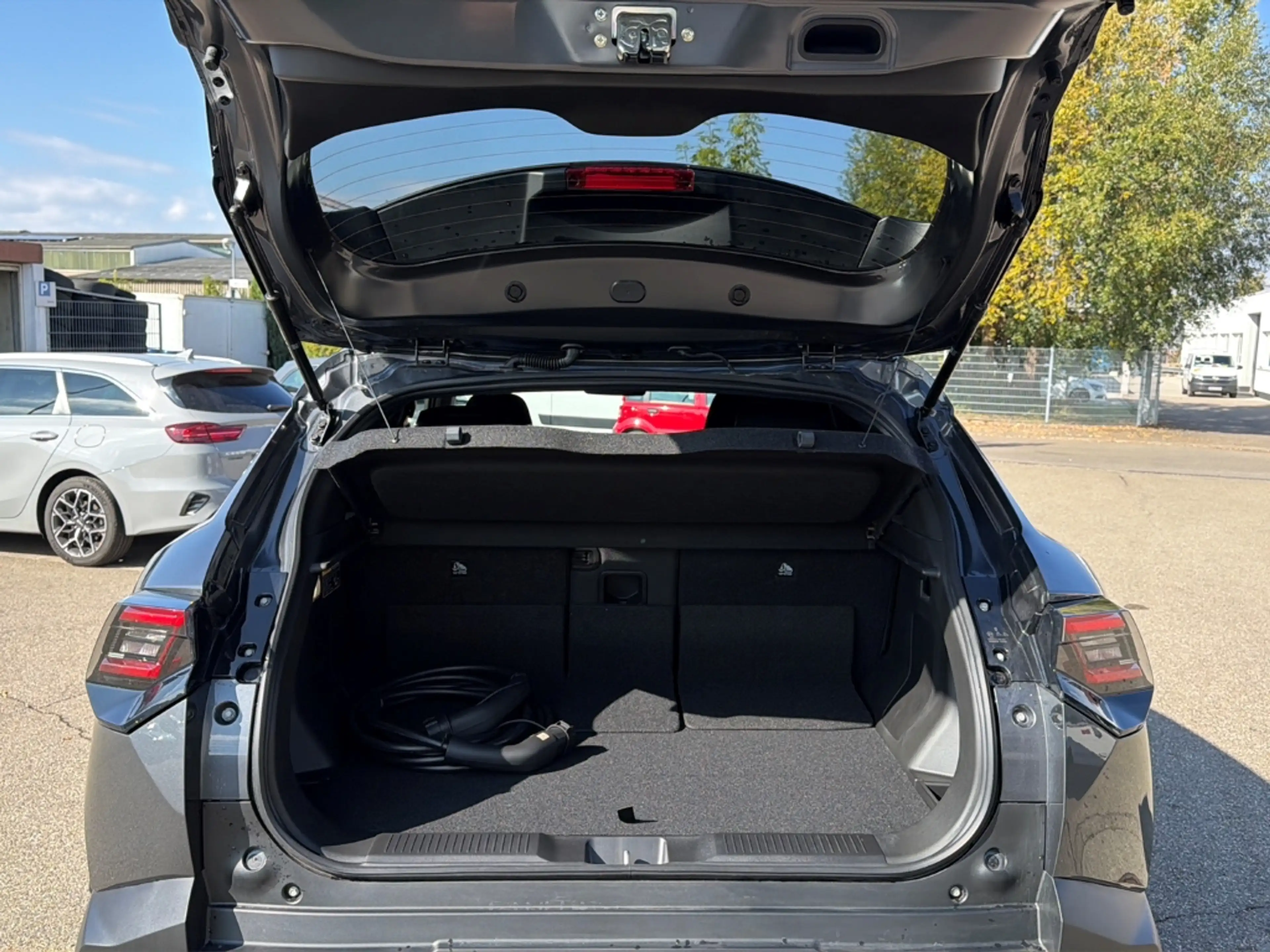 Suzuki Vitara (61kWh) Comfort — photo 14
