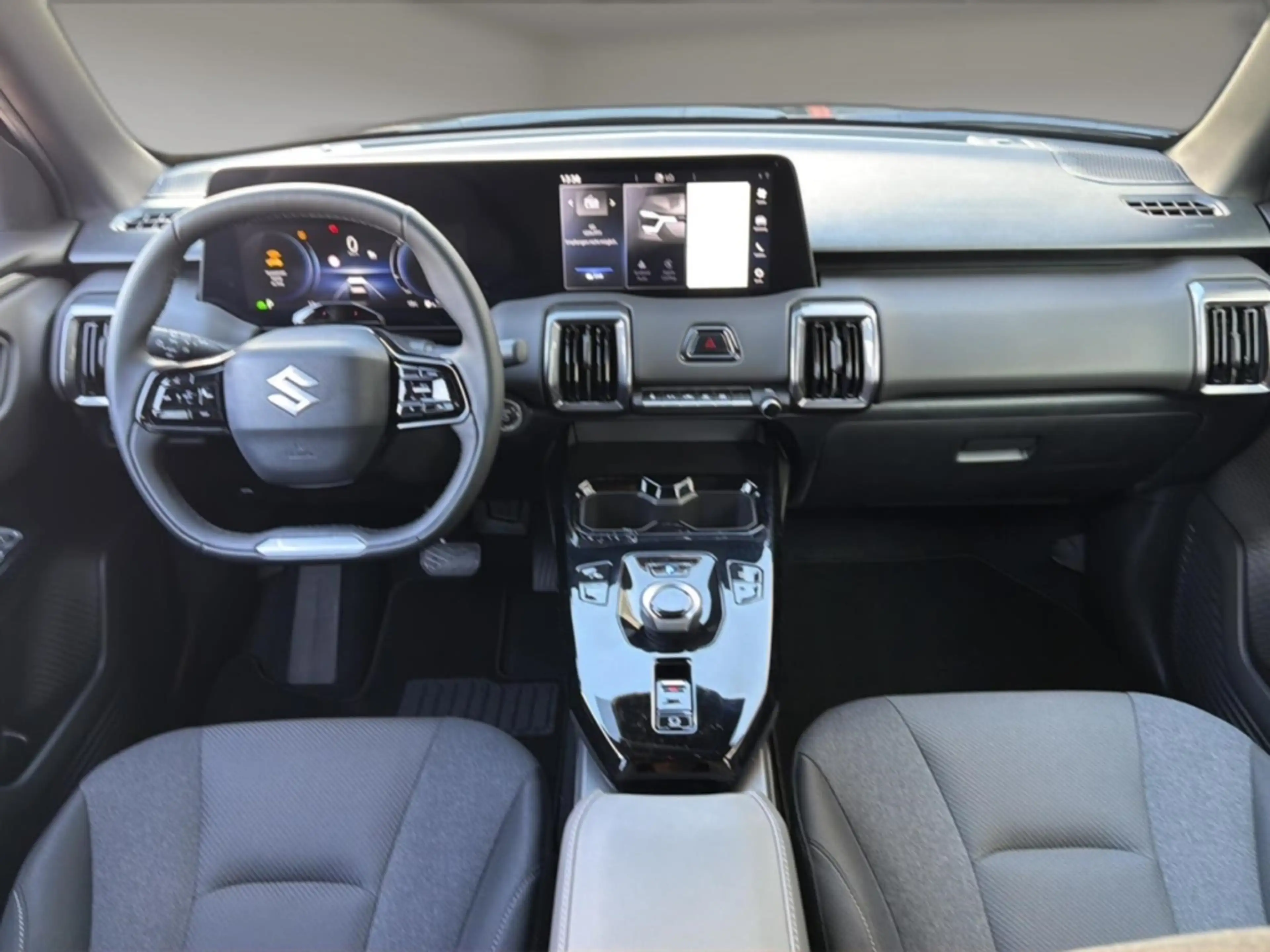 Suzuki Vitara (61kWh) Comfort — photo 10
