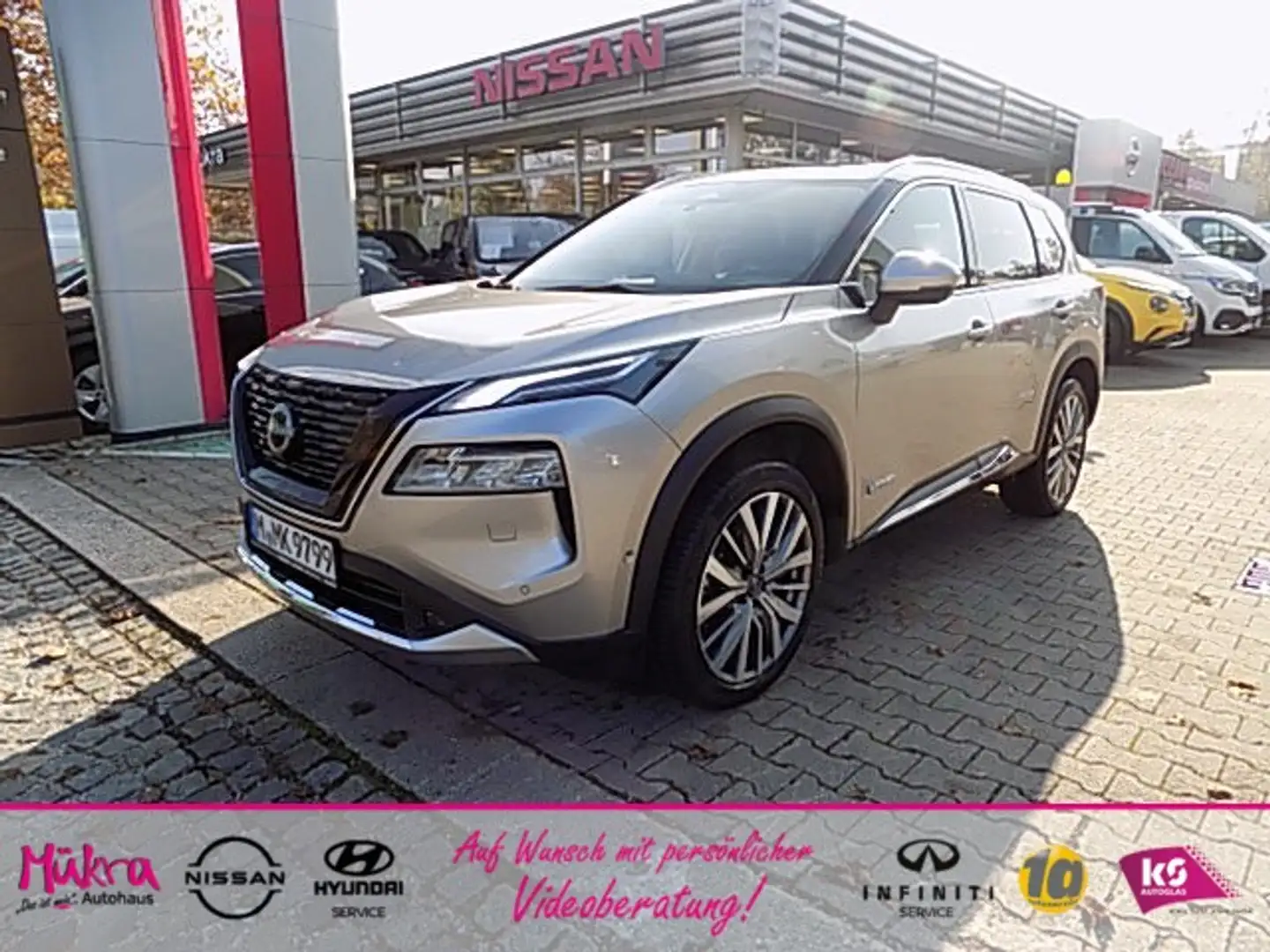 Nissan X-Trail Tekna+ e-Power e-4ORCE 213 PS 7 Sitze Klima Navi Silber - 1