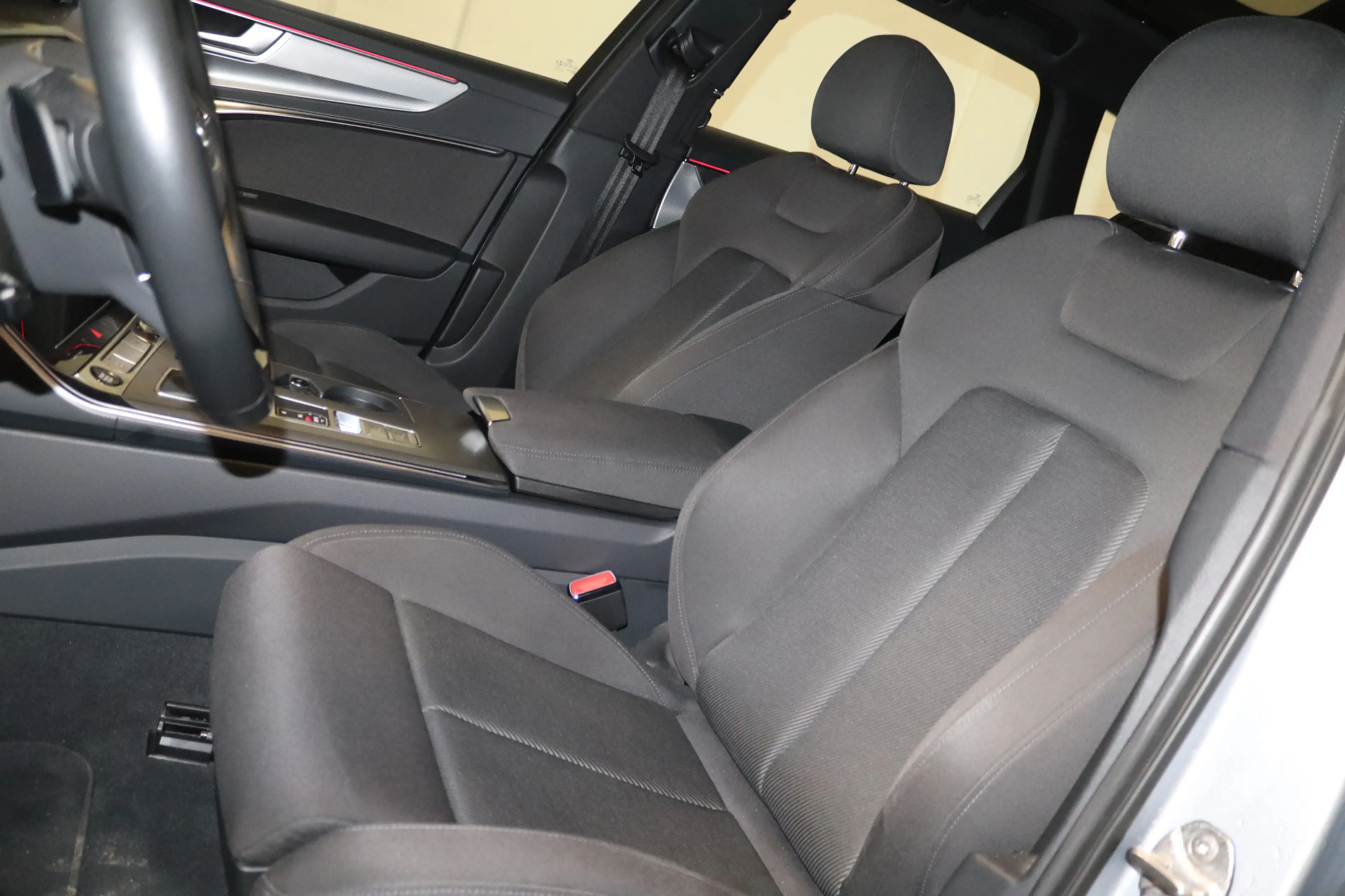 Audi A6 40 TDI qu. S line-VIRT-PANO-MATRIX-ACC-KAM- — photo 4