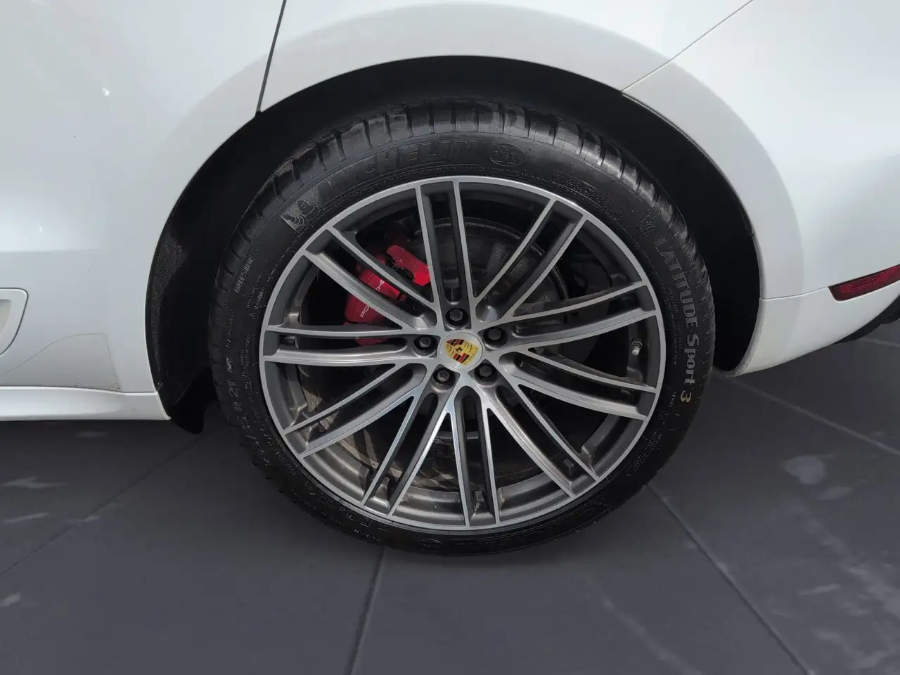Porsche Macan снимка Porsche Macan