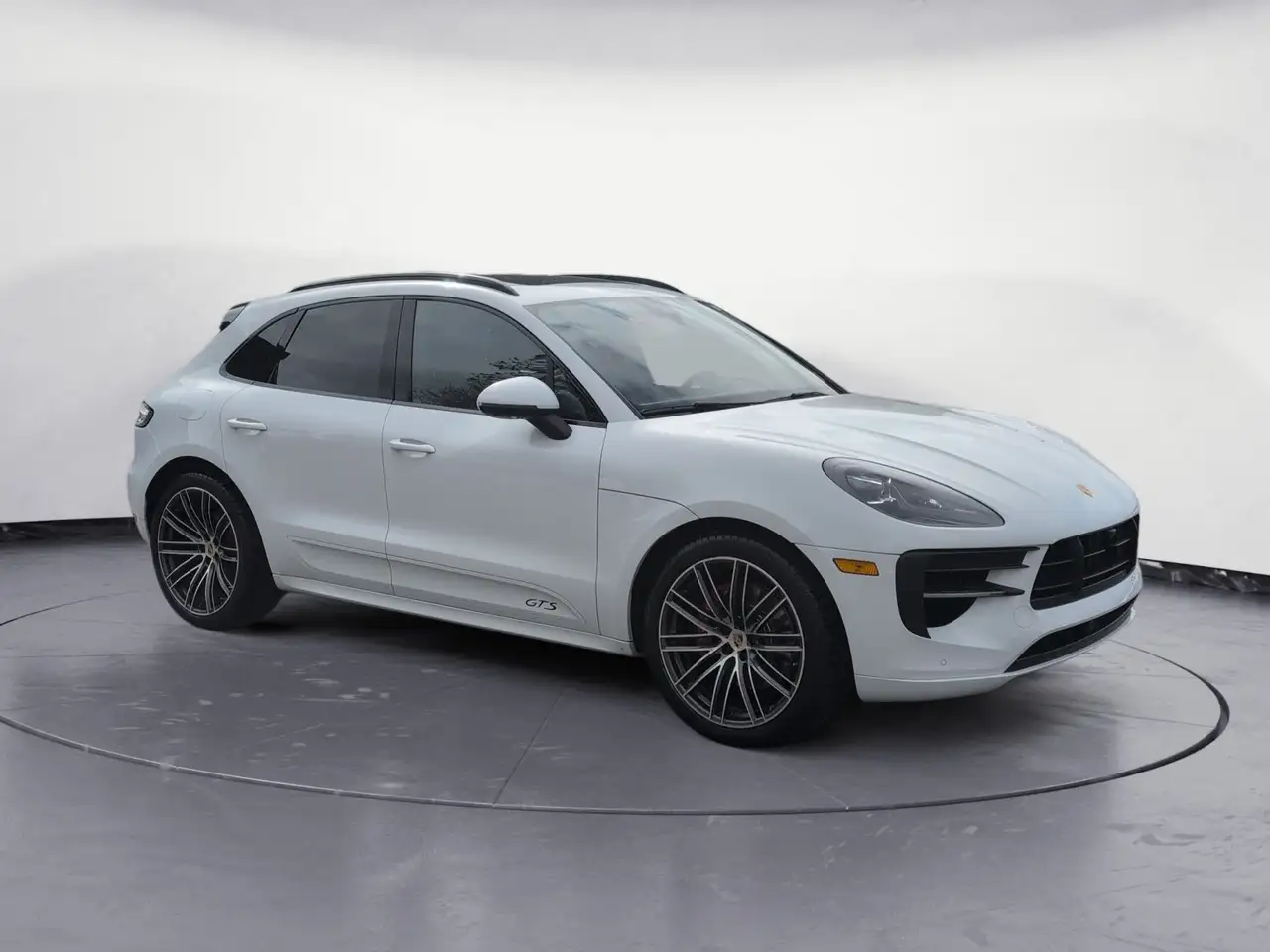 Porsche Macan снимка Porsche Macan