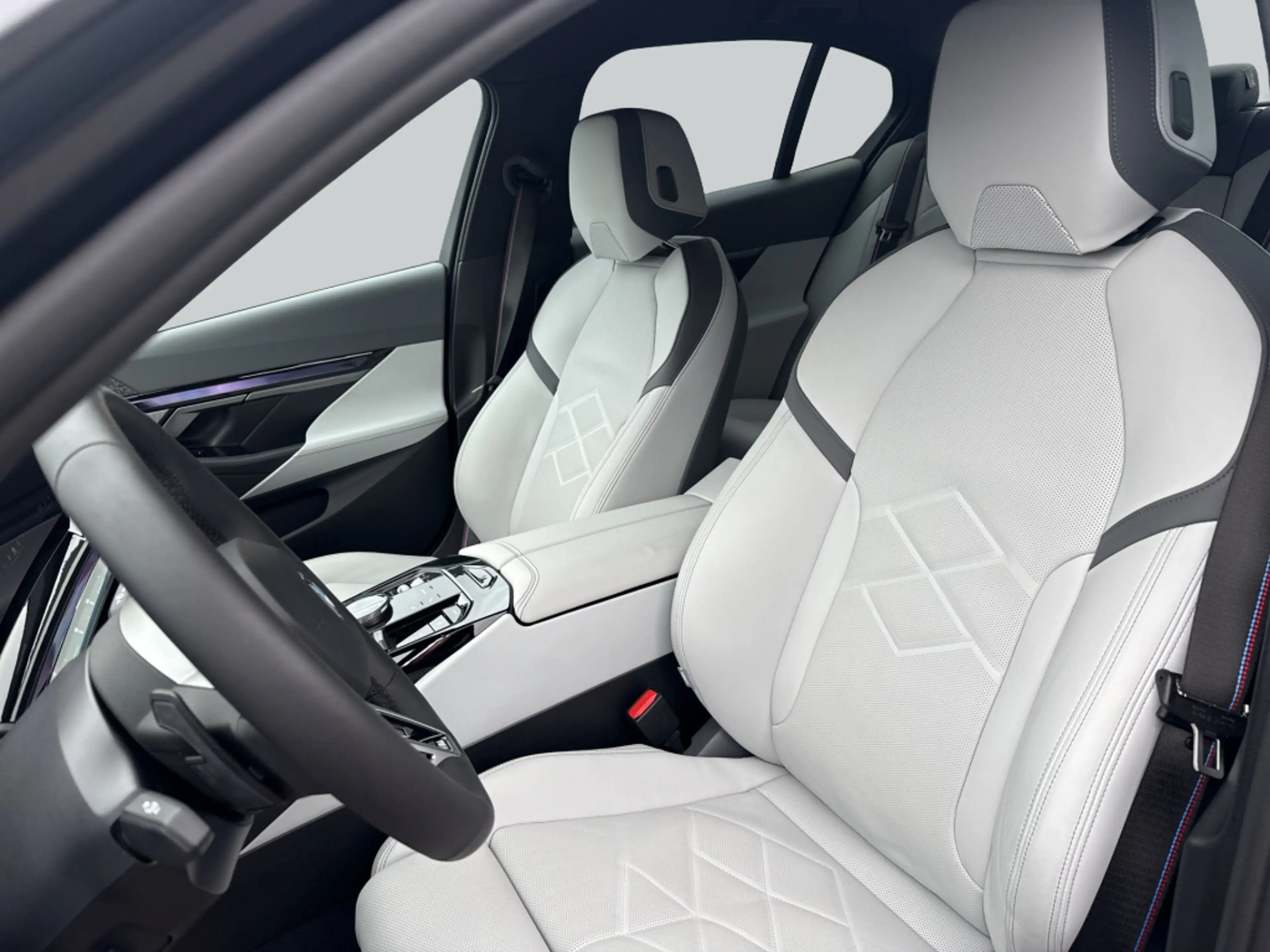 BMW 550 e xDrive Aut. — photo 12