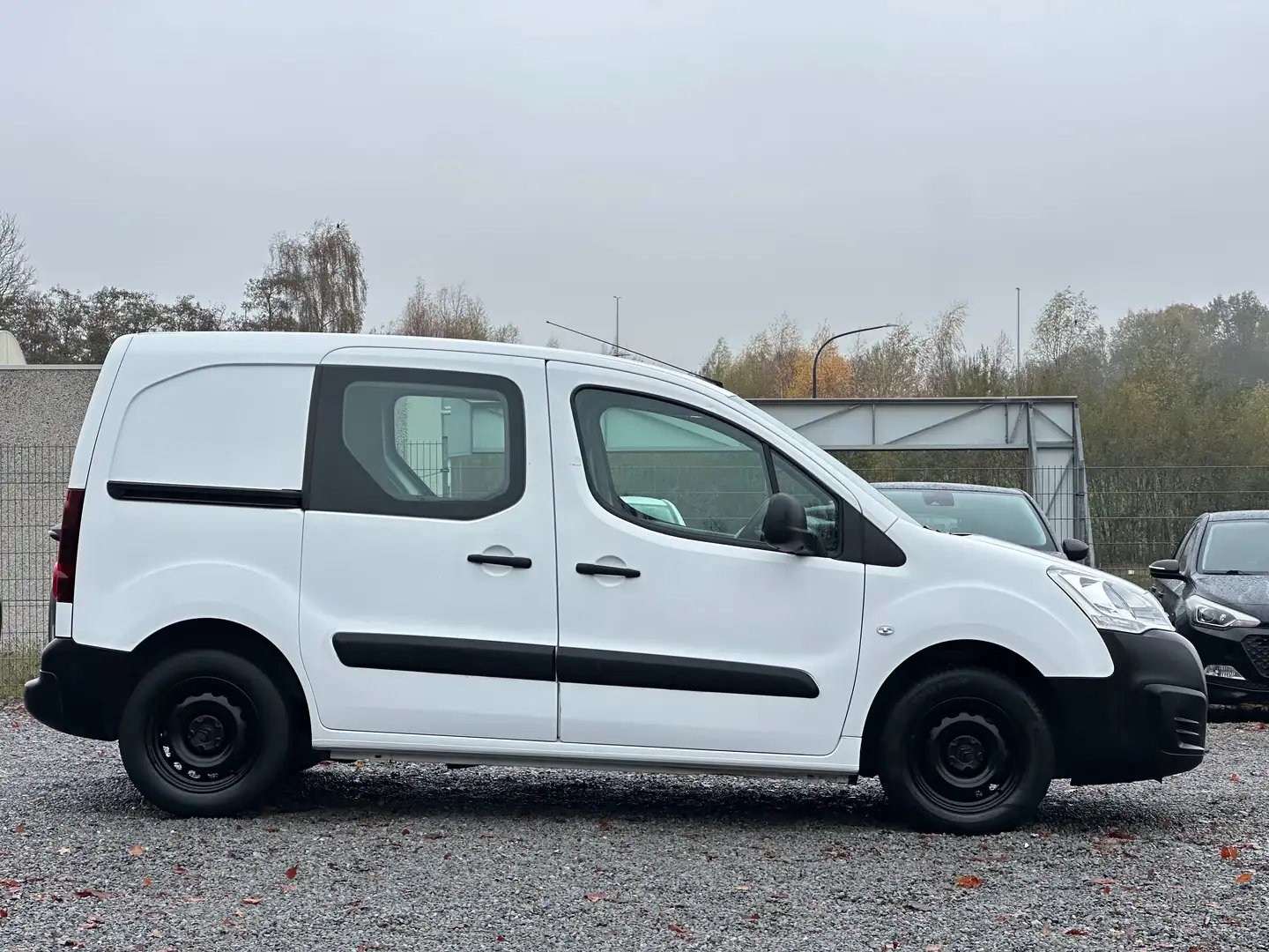 Citroen Berlingo 1.6 BlueHDi • TRES PROPRE • 8250€ HTVA Blanc - 2