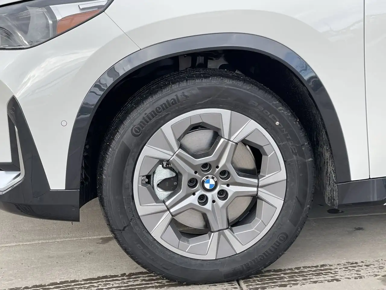 BMW X1 снимка BMW X1