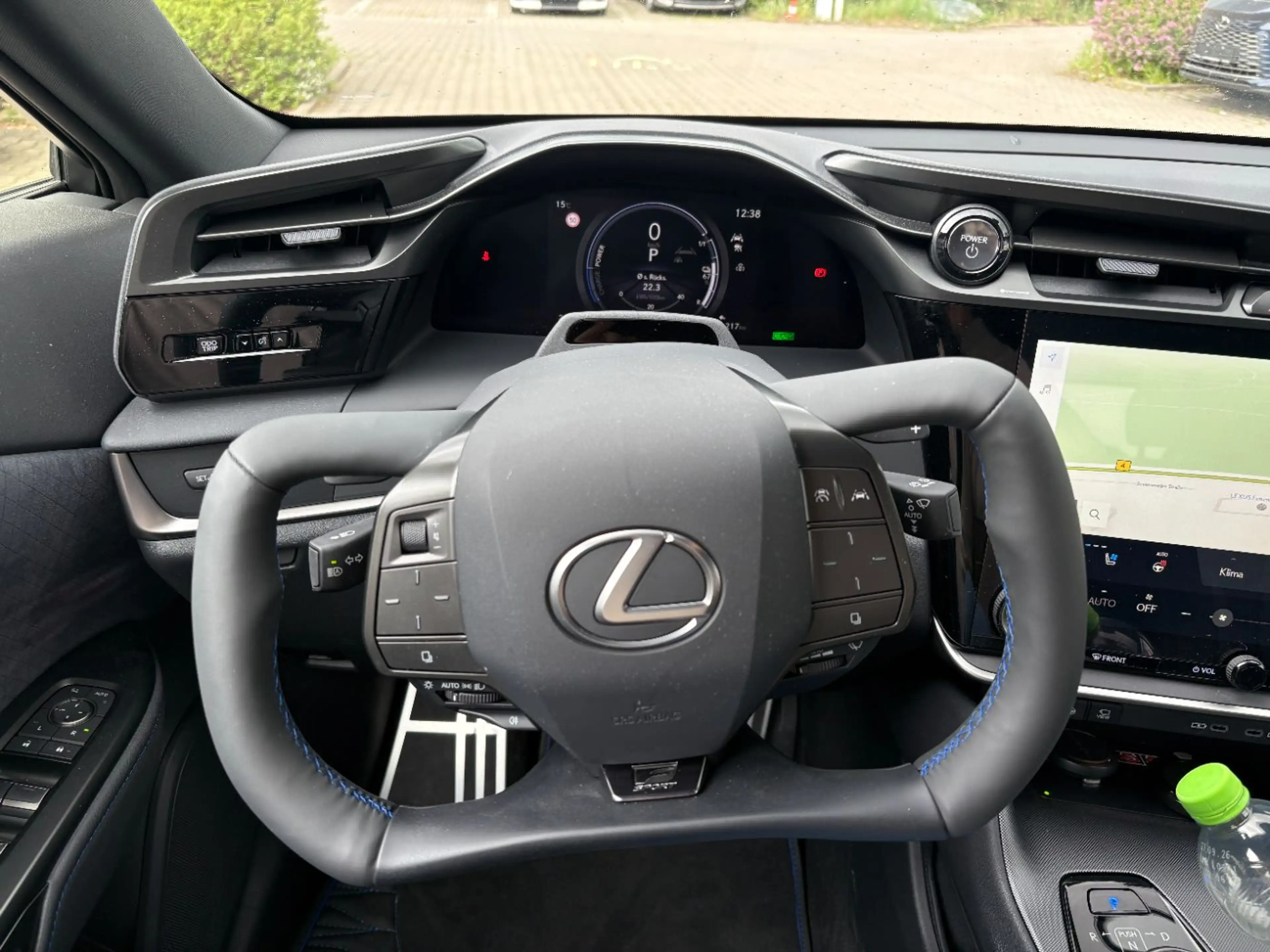 Lexus RZ 550e DIRECT4 F Sport LED, Navi, Pano, Kamera — photo 9