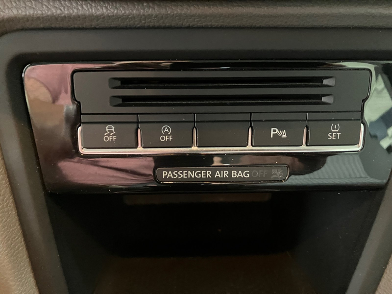 SEAT Alhambra 2.0 TDI Reference AHK PDC — photo 12