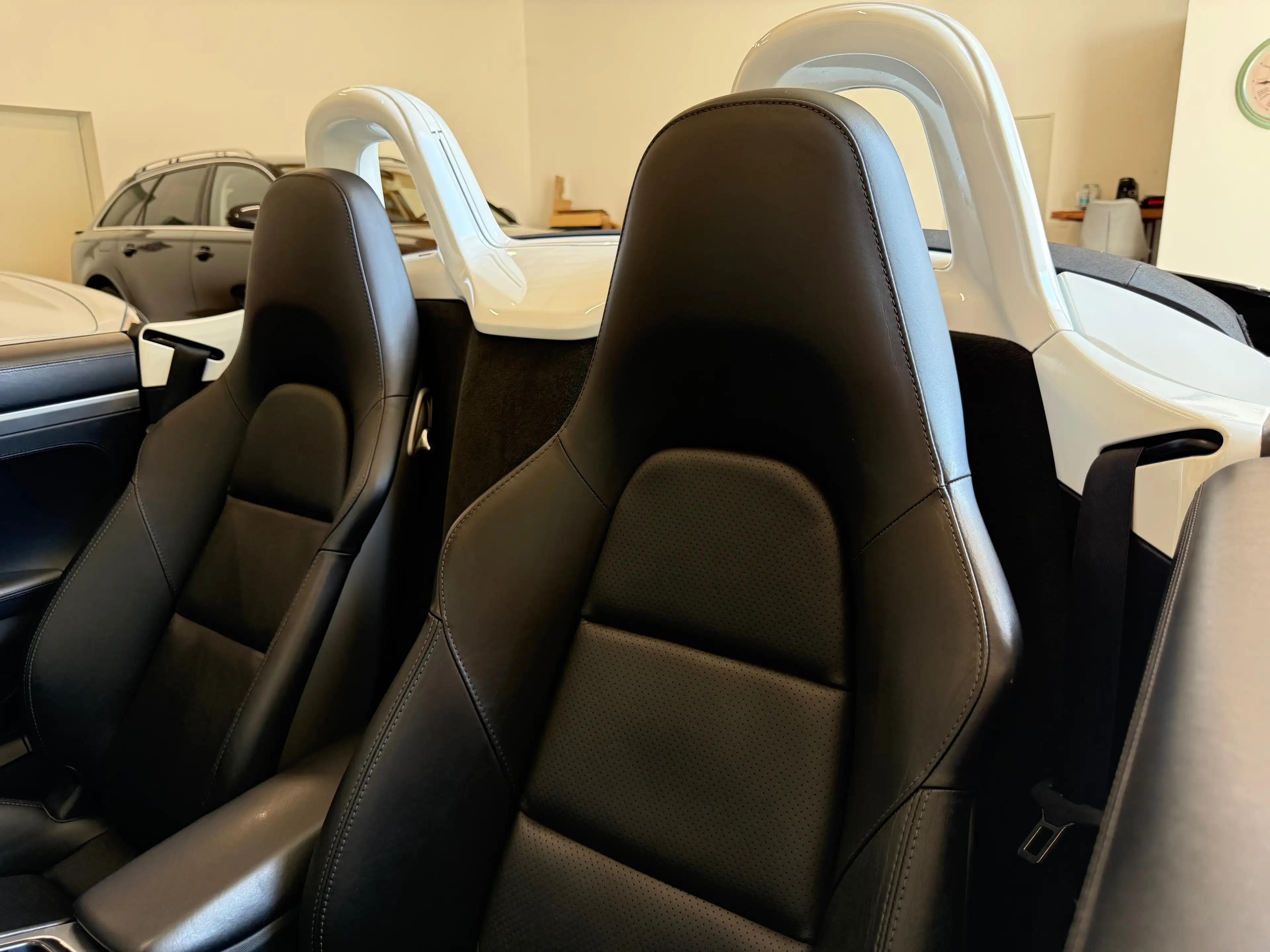 Porsche Boxster GTS — photo 11