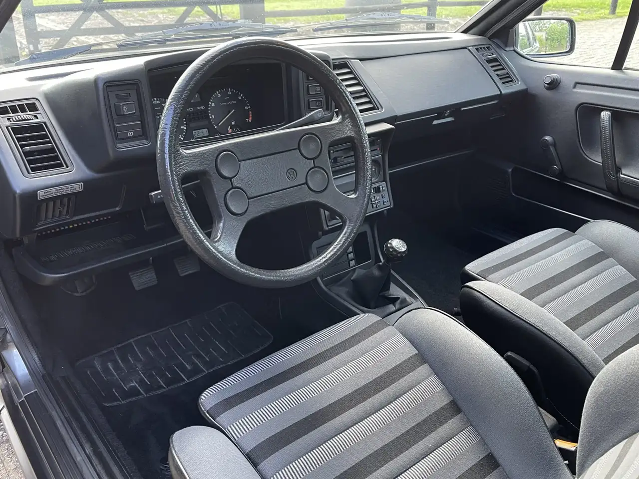 Volkswagen Scirocco GTX VR5 2.3 5 cilinder, foto 10