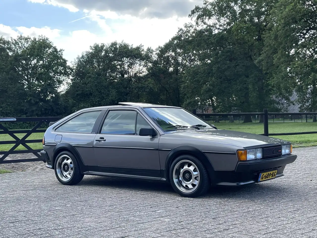 Volkswagen Scirocco GTX VR5 2.3 5 cilinder, foto 1