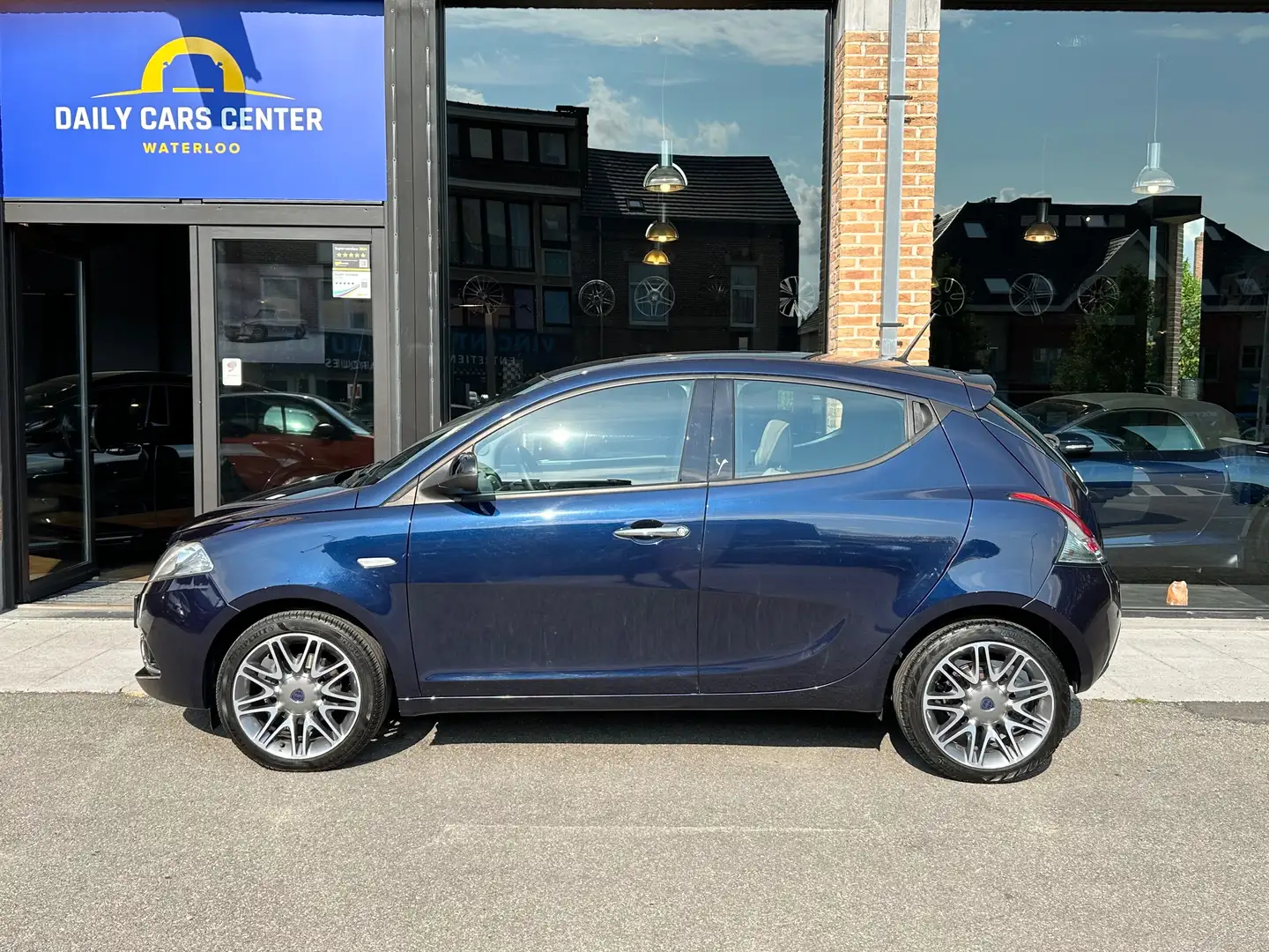 Lancia Ypsilon Ypsilon 1.2i I Navi I Airco I Cruise Reg I PDC Bleu - 2