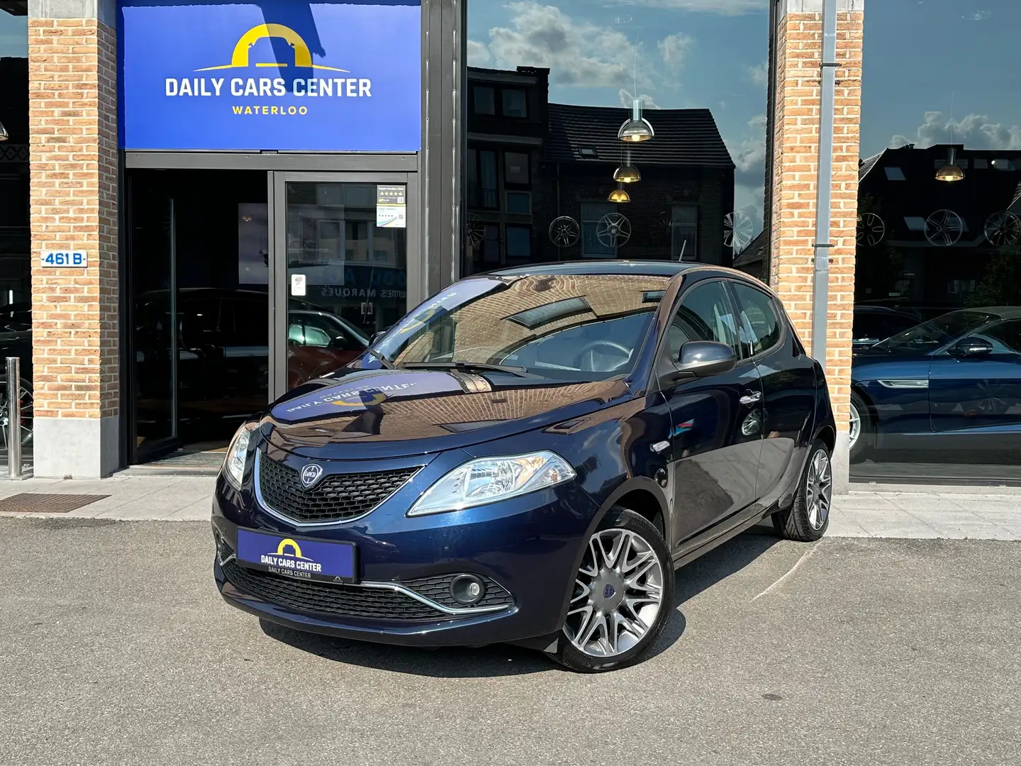 Lancia Ypsilon Ypsilon 1.2i I Navi I Airco I Cruise Reg I PDC Bleu - 1