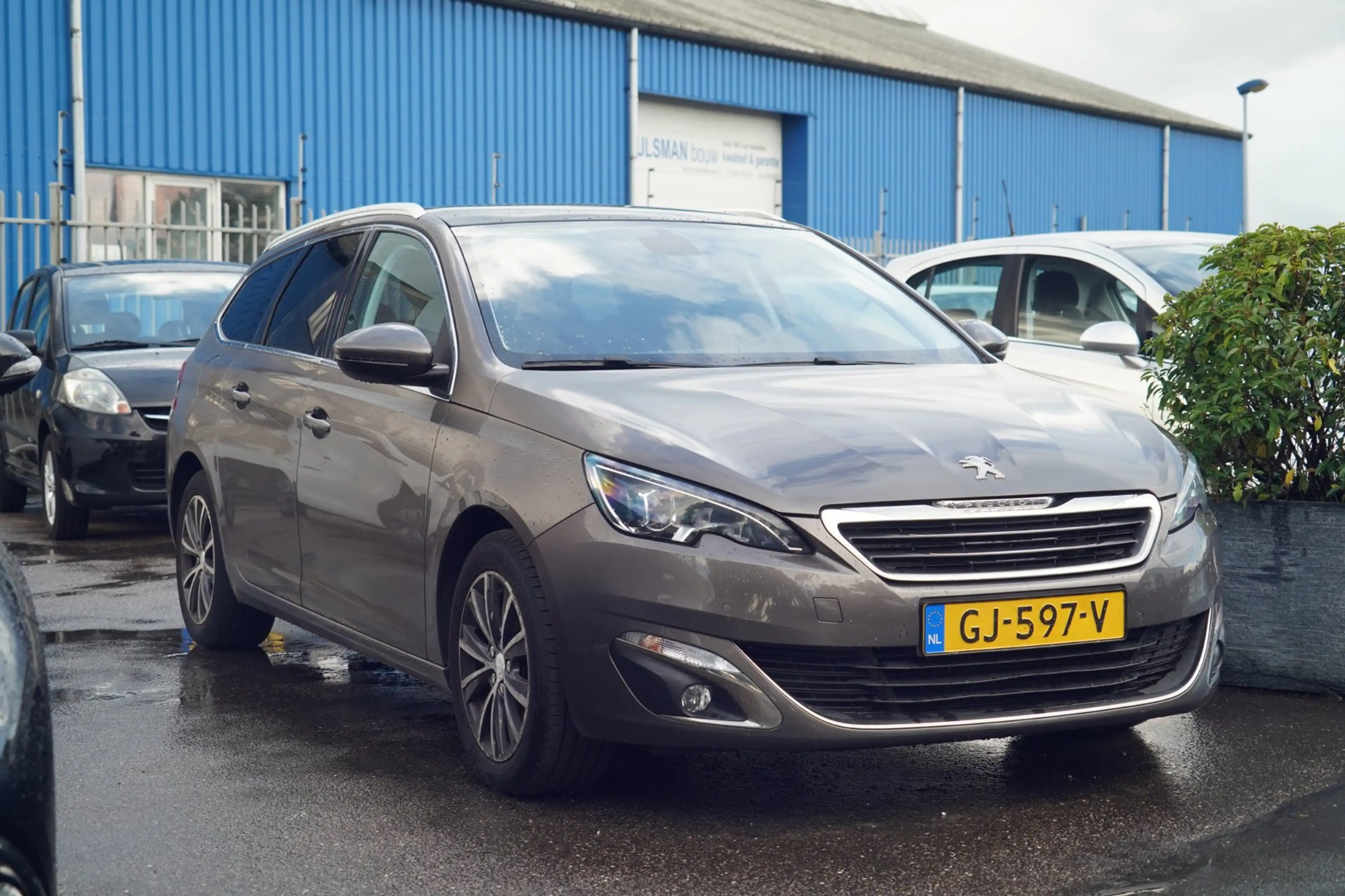 Volvo V40 Cross Country 1.5 T3 Dynamic Edition / 33dkm NAP / Pano / Automa — photo 2