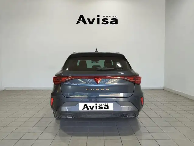 Cupra Leon view 9