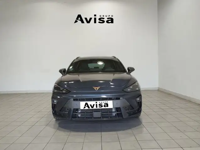 Cupra Leon view 10