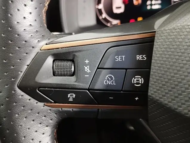 Cupra Leon view 14