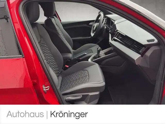 Audi A1 view 9