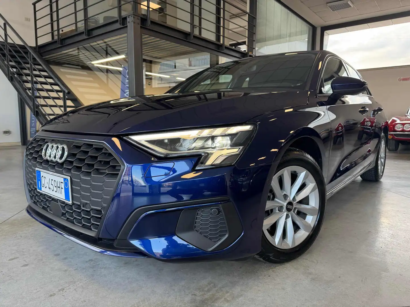 Audi A3 SPB 30 g-tron S tronic Business Full LED Blu/Azzurro - 1