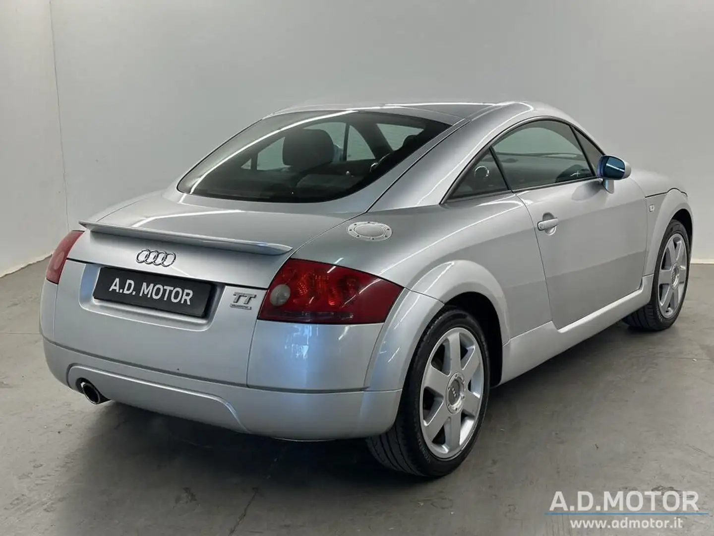 Audi TT 1.8t quattro - 2