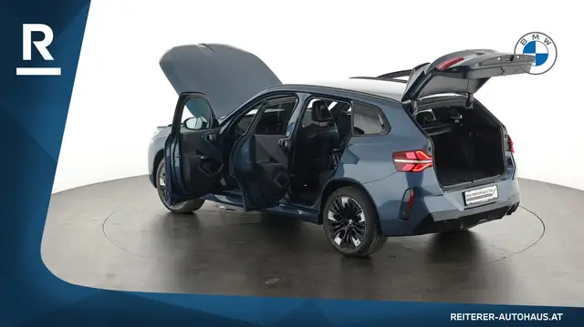 BMW X3 view 10