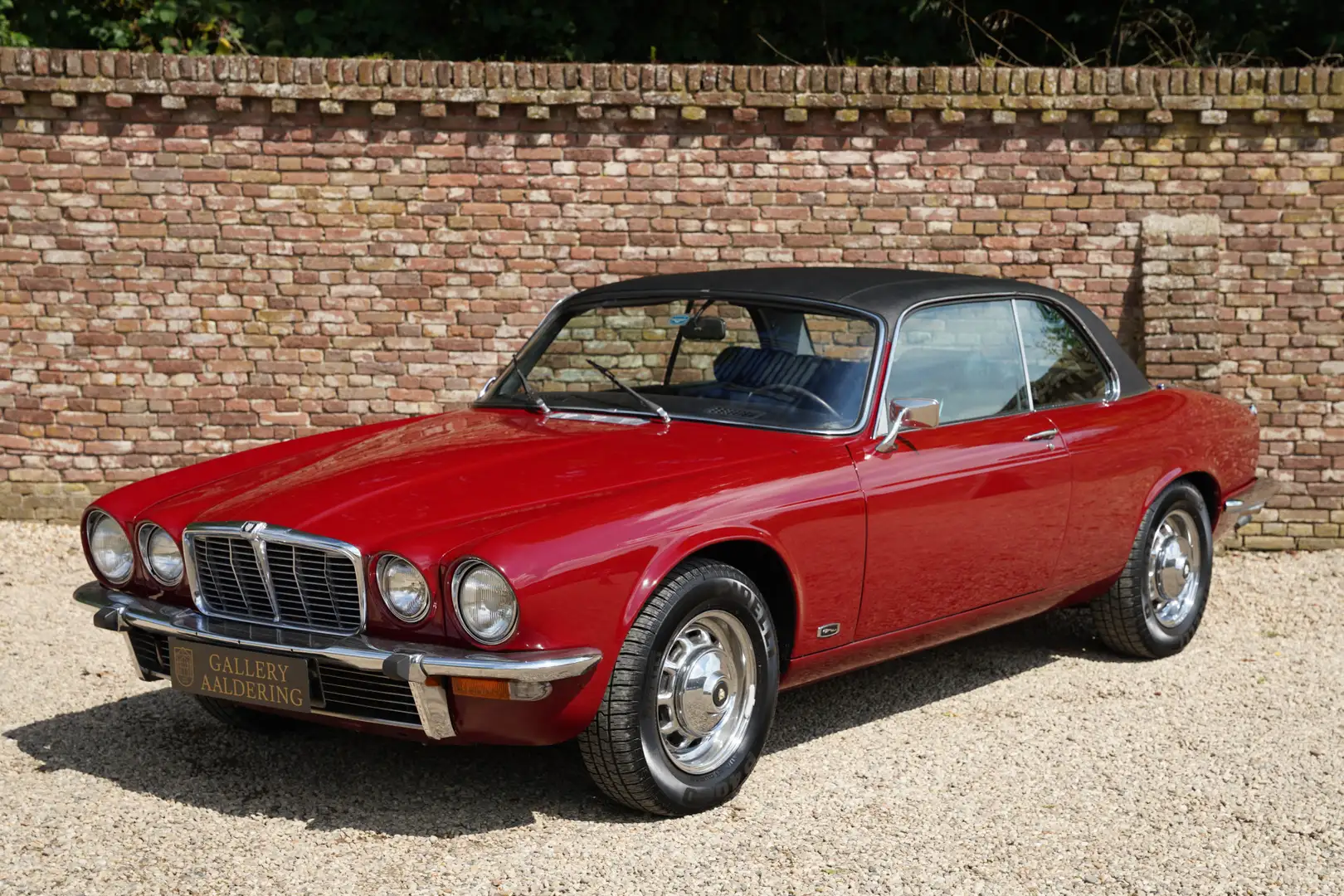 Jaguar XJ6 4.2 Coupe "Restored" Restored and rebuilt conditio Rood - 1