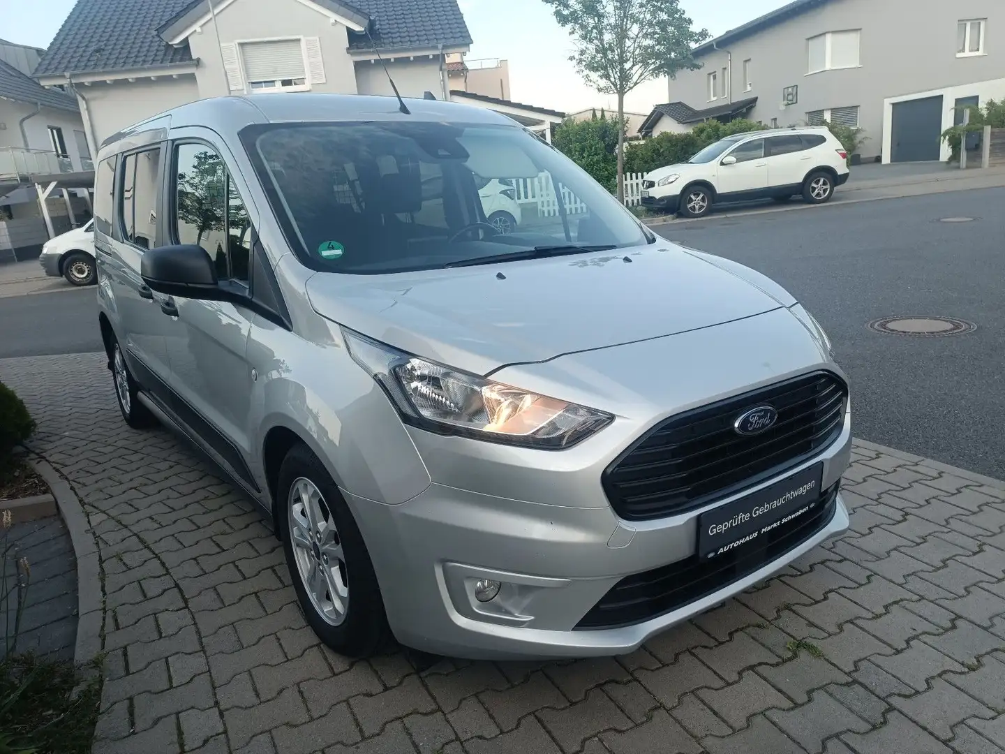 Ford Grand Tourneo Connect Trend Kamera AHK Silber - 2