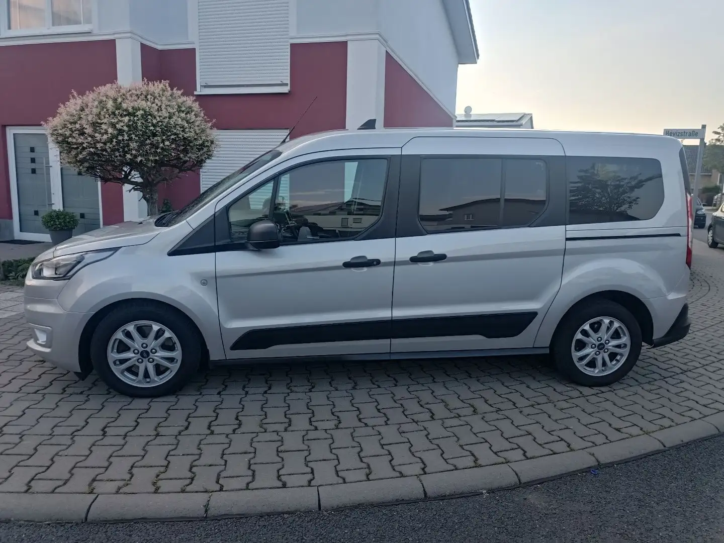 Ford Grand Tourneo Connect Trend Kamera AHK Silber - 1