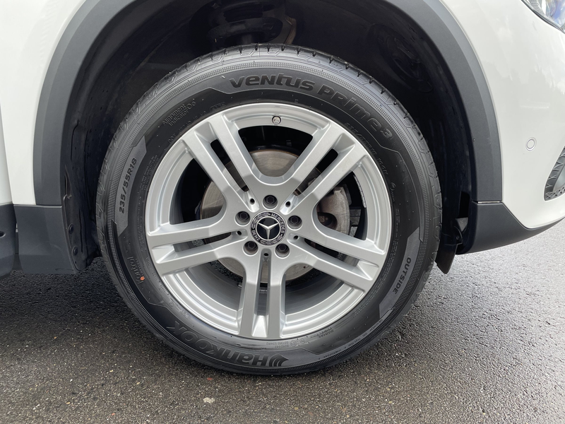Mercedes-Benz GLA 180 PROGRESSIVE PANO 360° KAMERA ALU 18" — photo 12