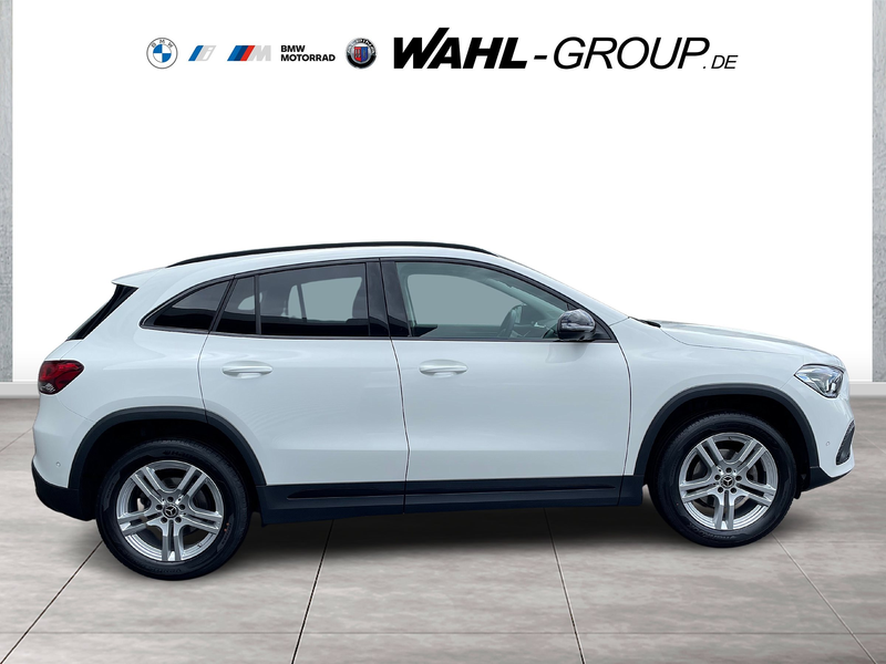 Mercedes-Benz GLA 180 PROGRESSIVE PANO 360° KAMERA ALU 18" — photo 4