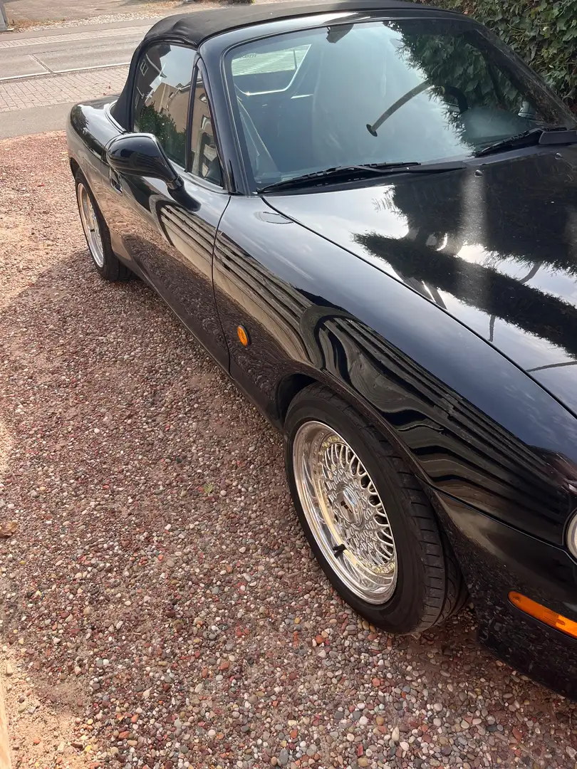 Mazda MX-5 MX-5 1.6i 16V Zwart - 1