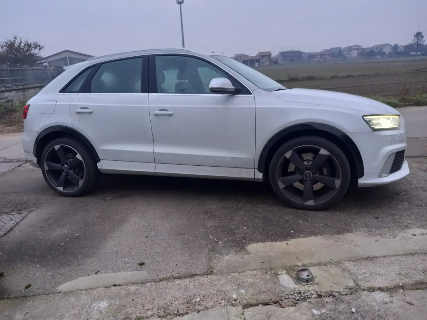 Audi RS Q3 2.5 tfsi quattro s-tronic Blanc - 1