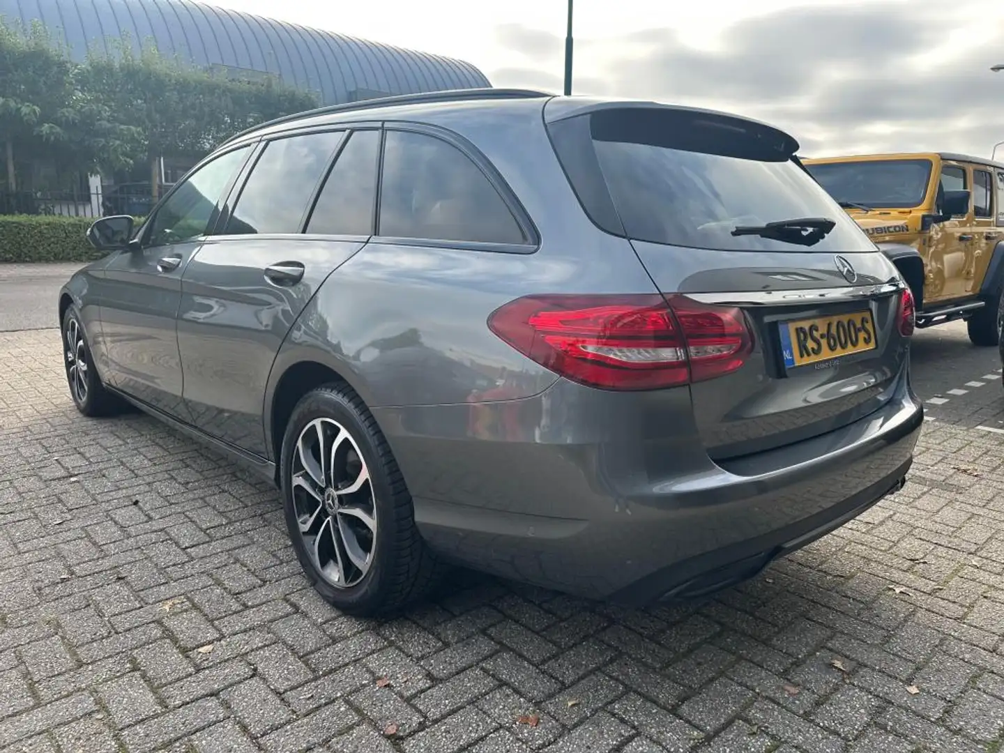 Mercedes-Benz C 160 Estate Business, Navi, Clima, Camera, PDC, Elektr. Grijs - 2