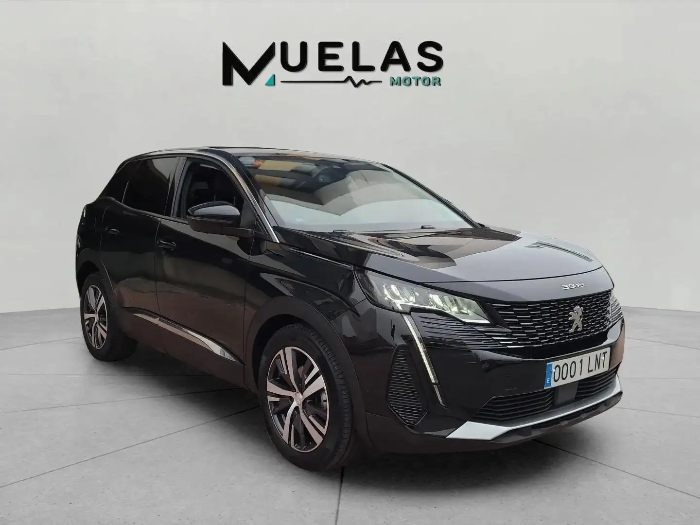 Peugeot 3008 1.6 BlueHDi Allure EAT6 120 Schwarz - 1