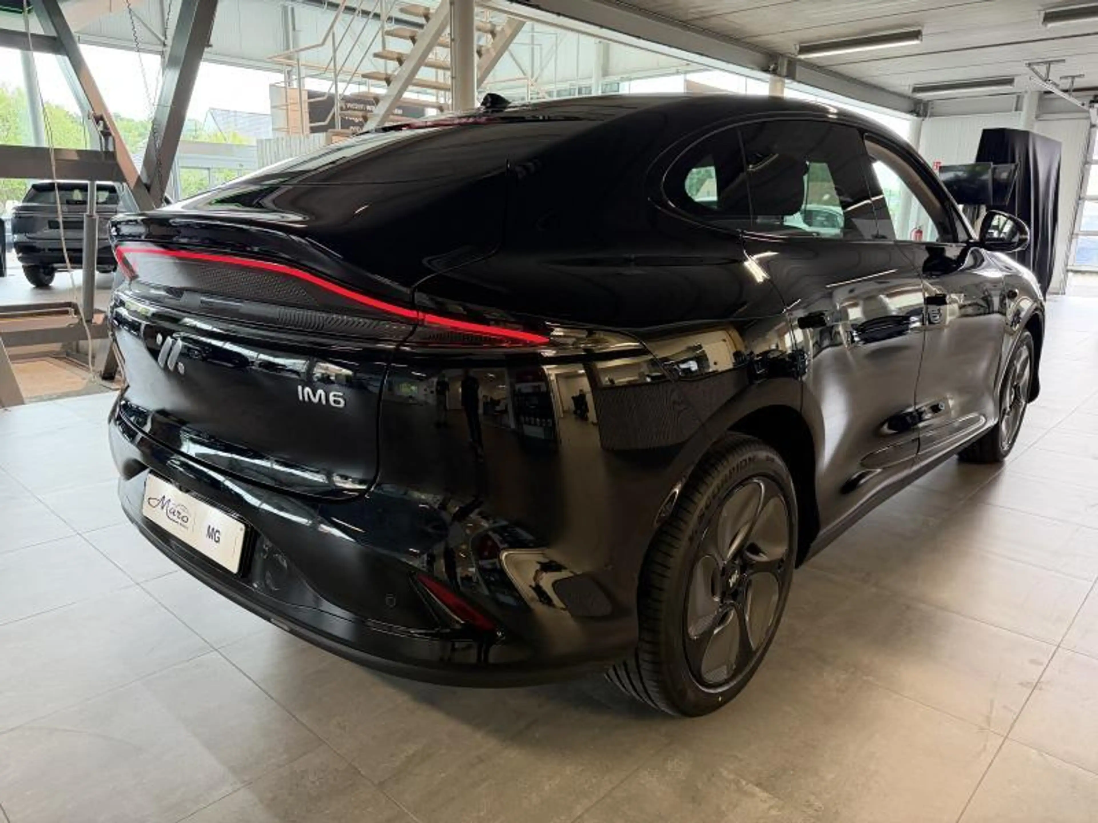 MG IM6 100kWh Long Range | STOCK - 625km WLTP — photo 2