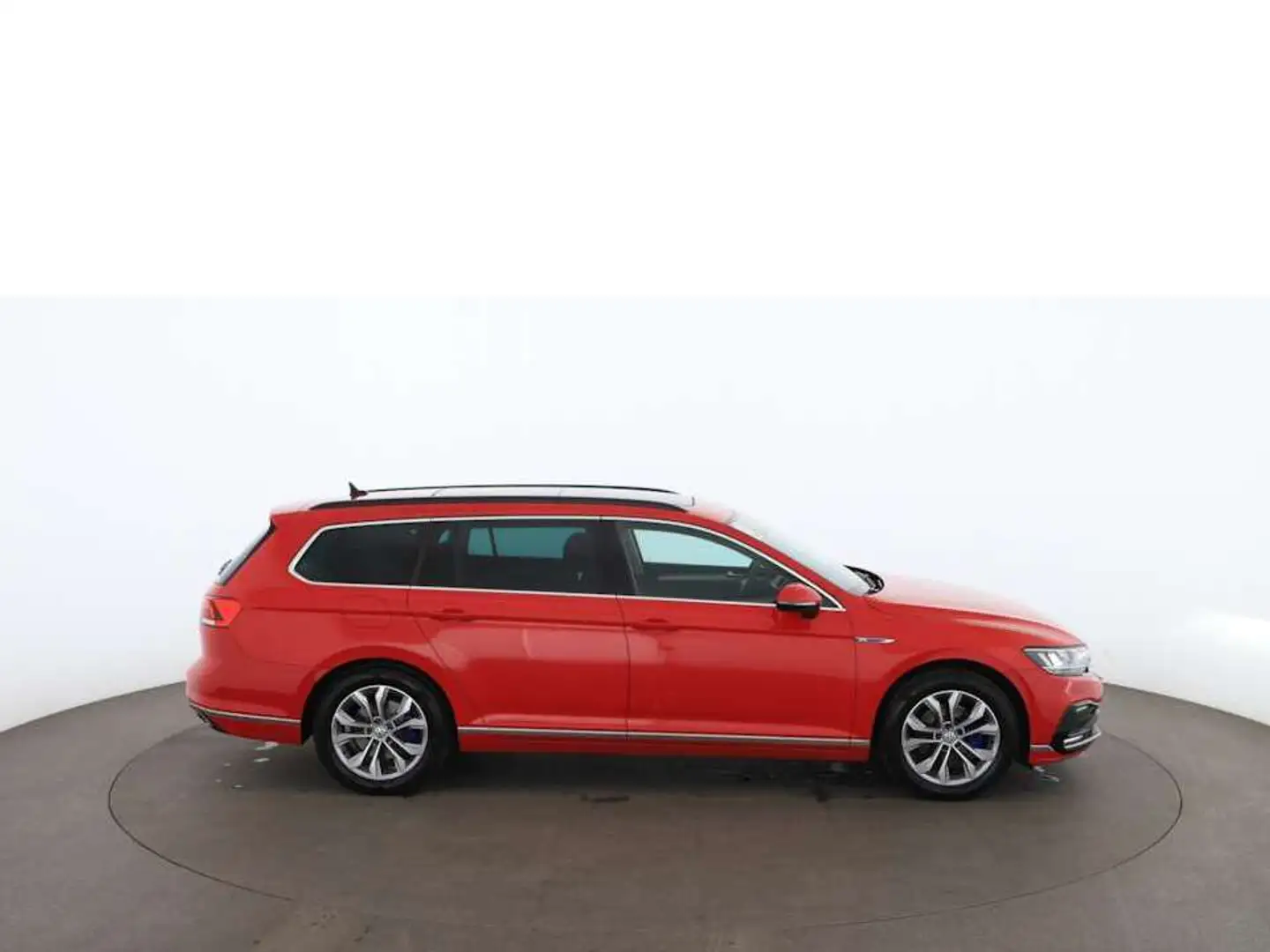 Volkswagen Passat Variant 1.4 TSI GTE Aut LED SKY RADAR NAVI Червоний - 2