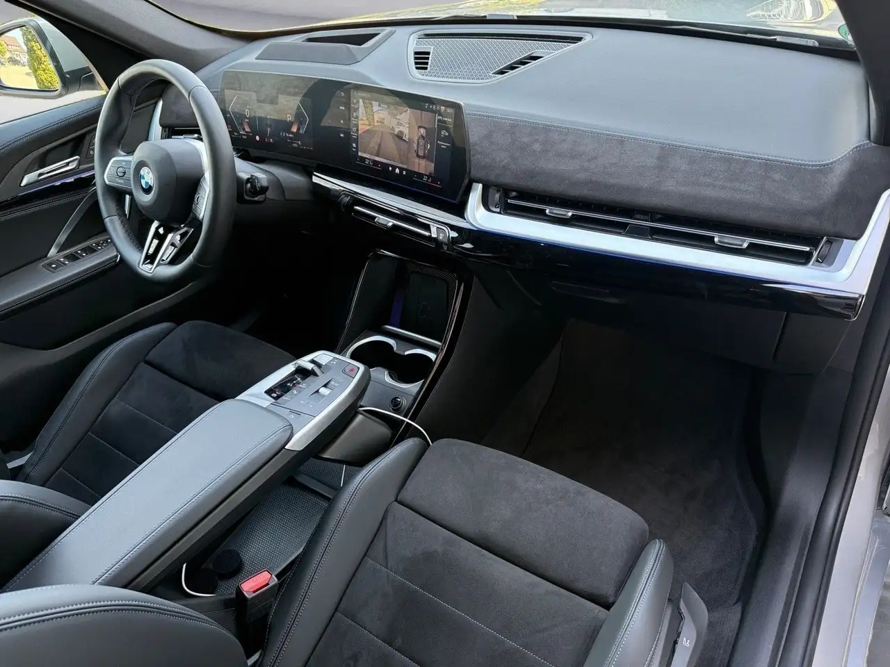 BMW X1 sDrive20i M Sport Navi Klima PDC Kamera AHK H 9