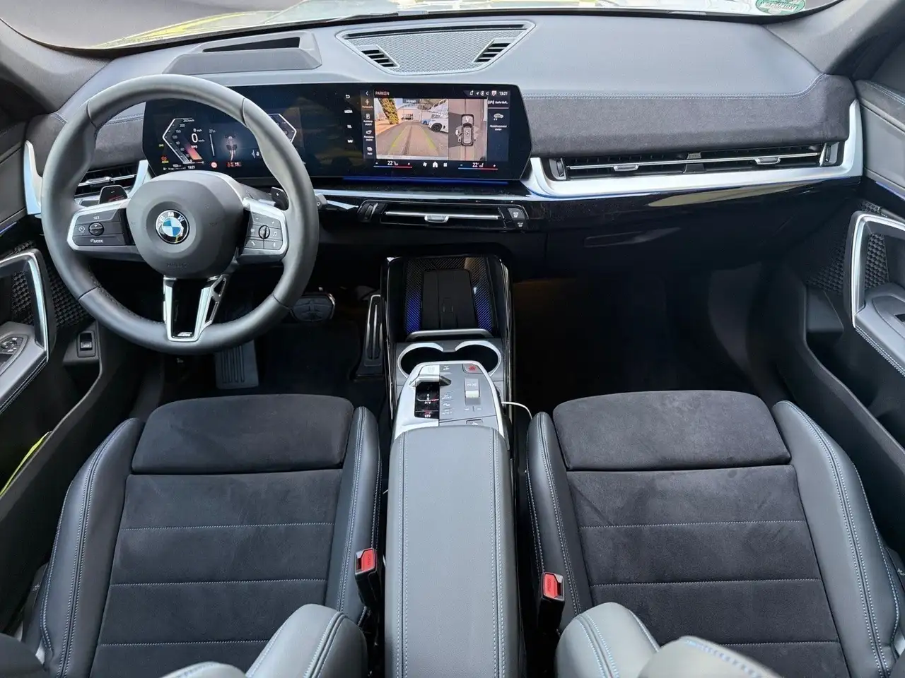 BMW X1 sDrive20i M Sport Navi Klima PDC Kamera AHK H 11