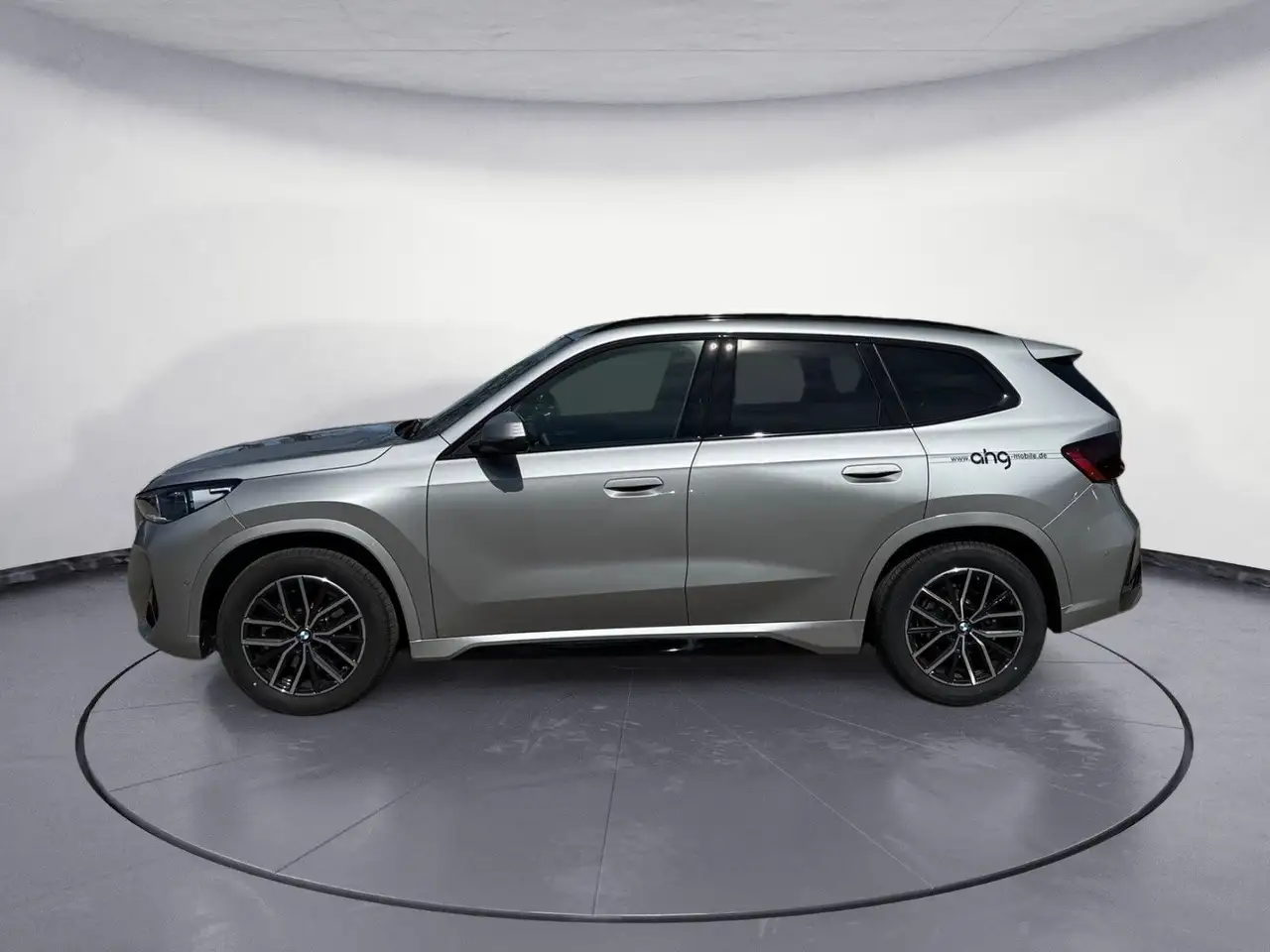 BMW X1 sDrive20i M Sport Navi Klima PDC Kamera AHK H 3