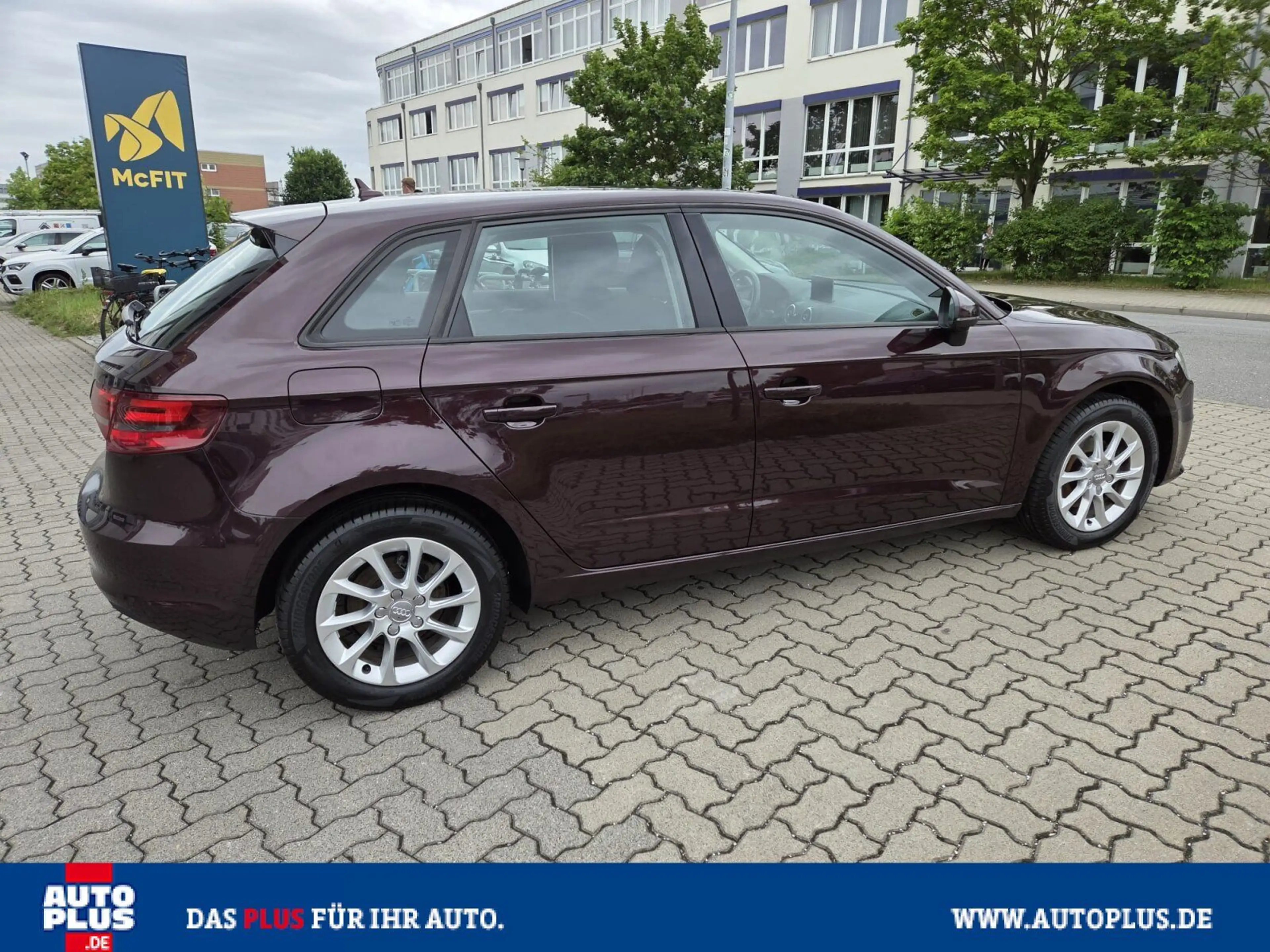 Audi A3 1.2 TFSI Sportback NAVI+PDC+SITZHZG+HU NEU+G — photo 10