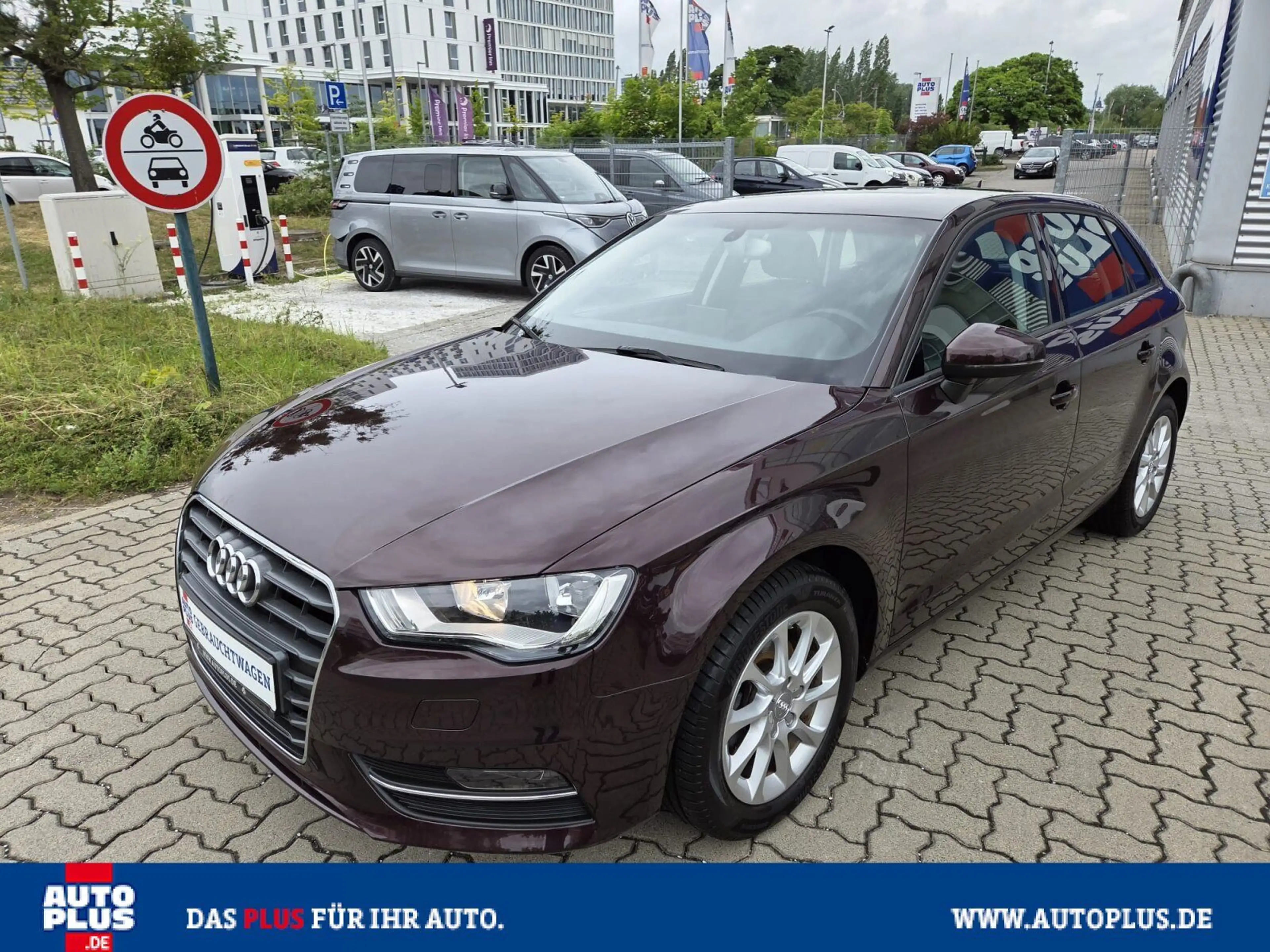 Audi A3 1.2 TFSI Sportback NAVI+PDC+SITZHZG+HU NEU+G — photo 4