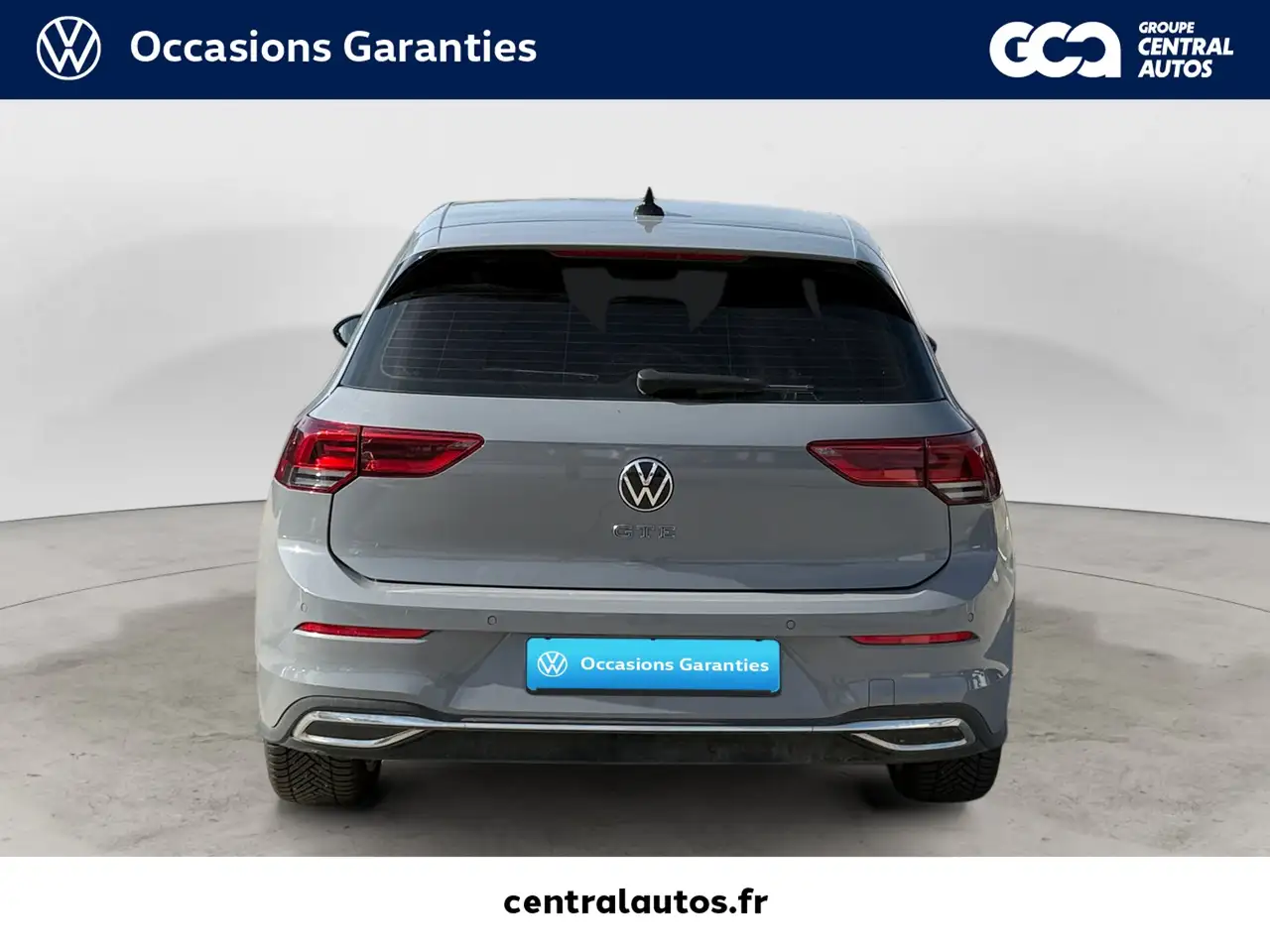 Volkswagen Golf Standard Model — photo 4
