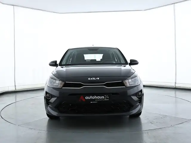 Kia Rio view 2
