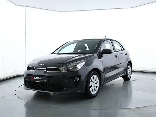 Kia Rio view 3