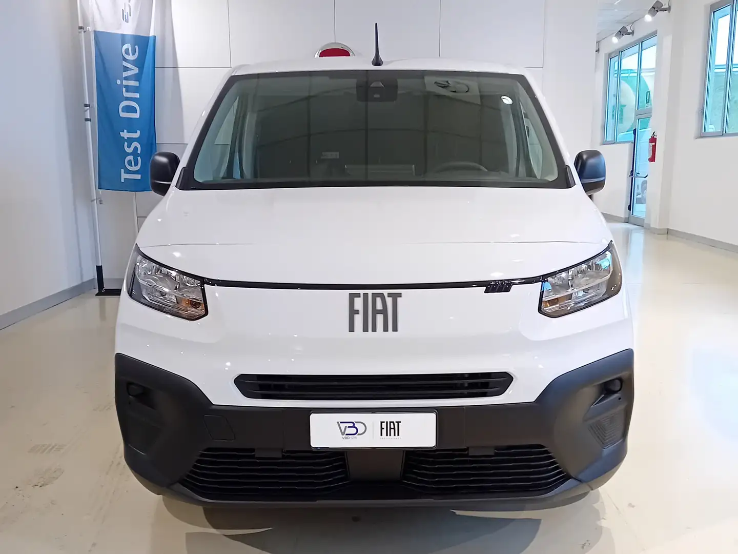 Fiat Doblo Easy pro van CH1 Benzina 110cv MT6 Blanco - 1