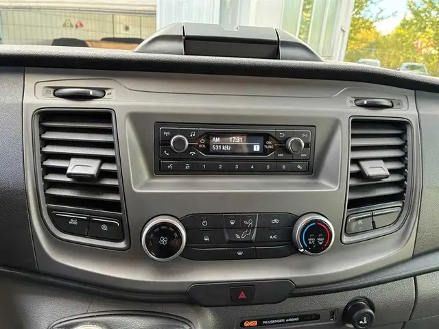 Ford Transit view 11