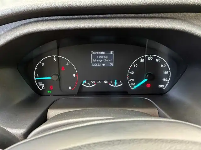 Ford Transit view 9