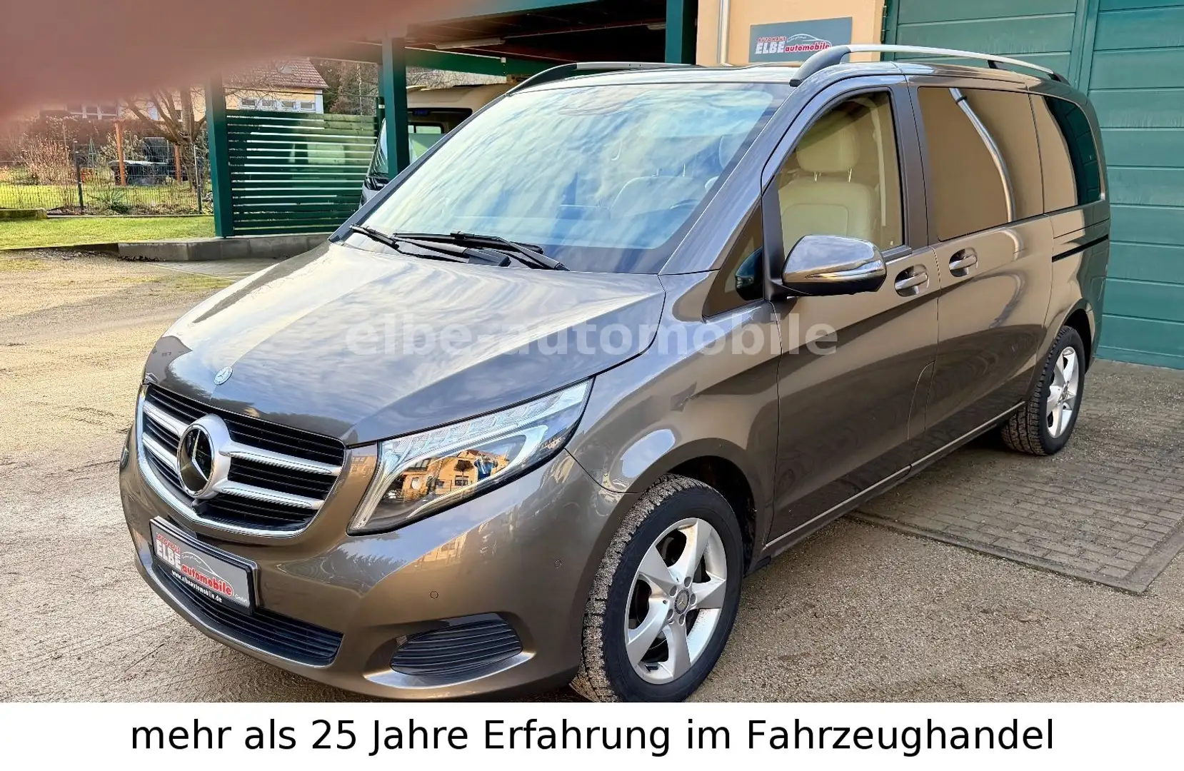Mercedes-Benz V 220 AVANTG./EDITION 4MATIC, Leder, Navi, LED Grau - 1